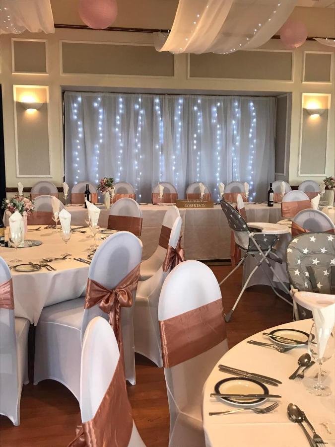 The Weigh Inn Hotel & Lodges ثورسو المظهر الخارجي الصورة